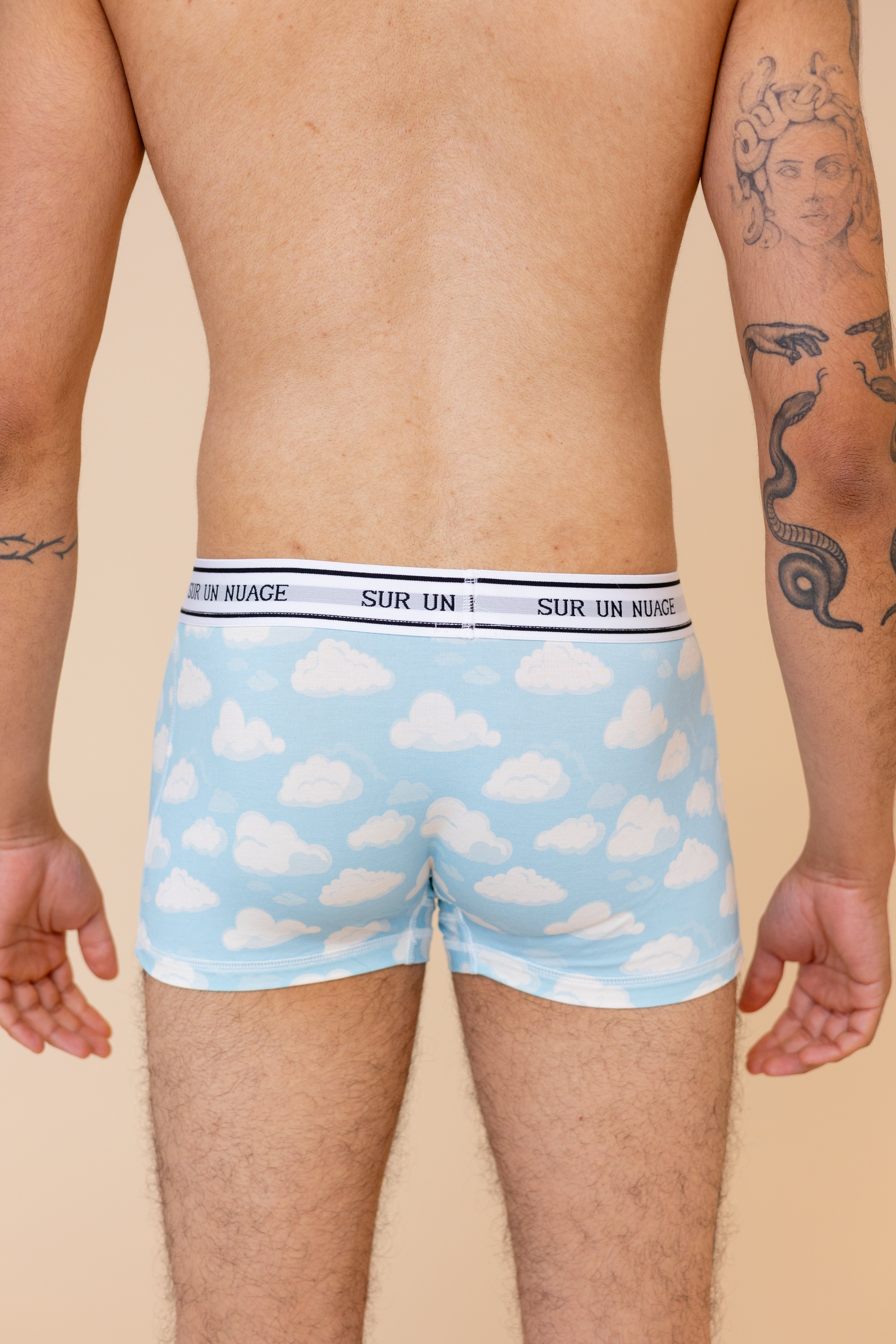 Boxer Court "SUR UN NUAGE"