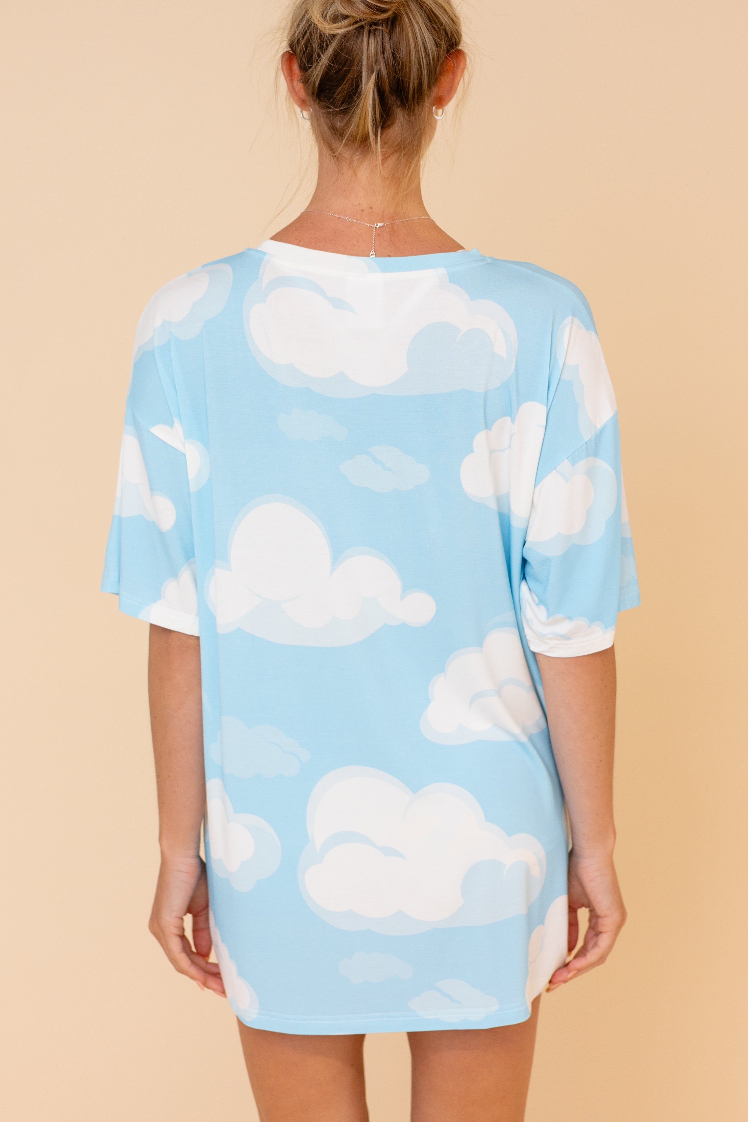 Long Tee Unisexe "SUR UN NUAGE"