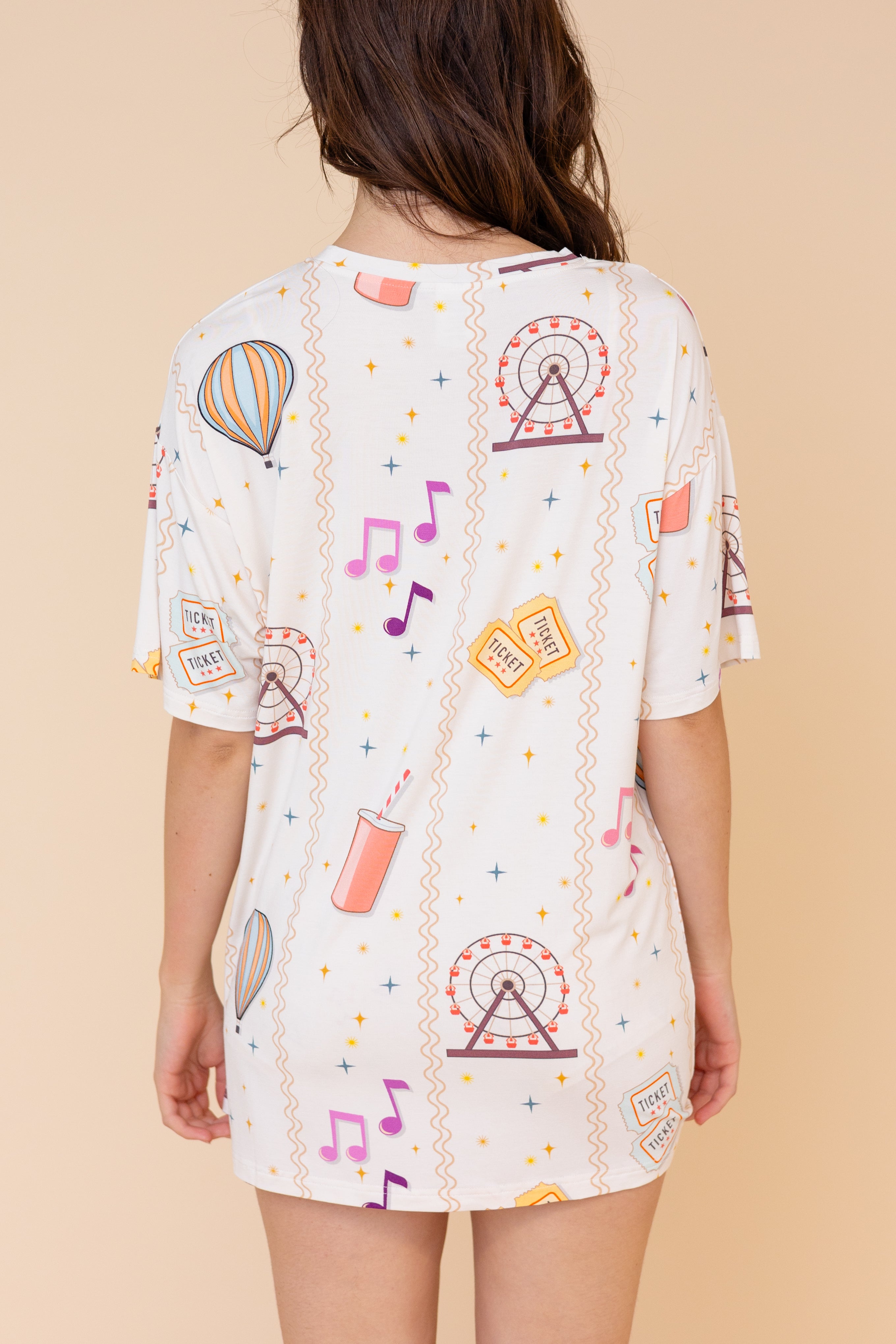 Long Tee Unisexe "FREE PASS"
