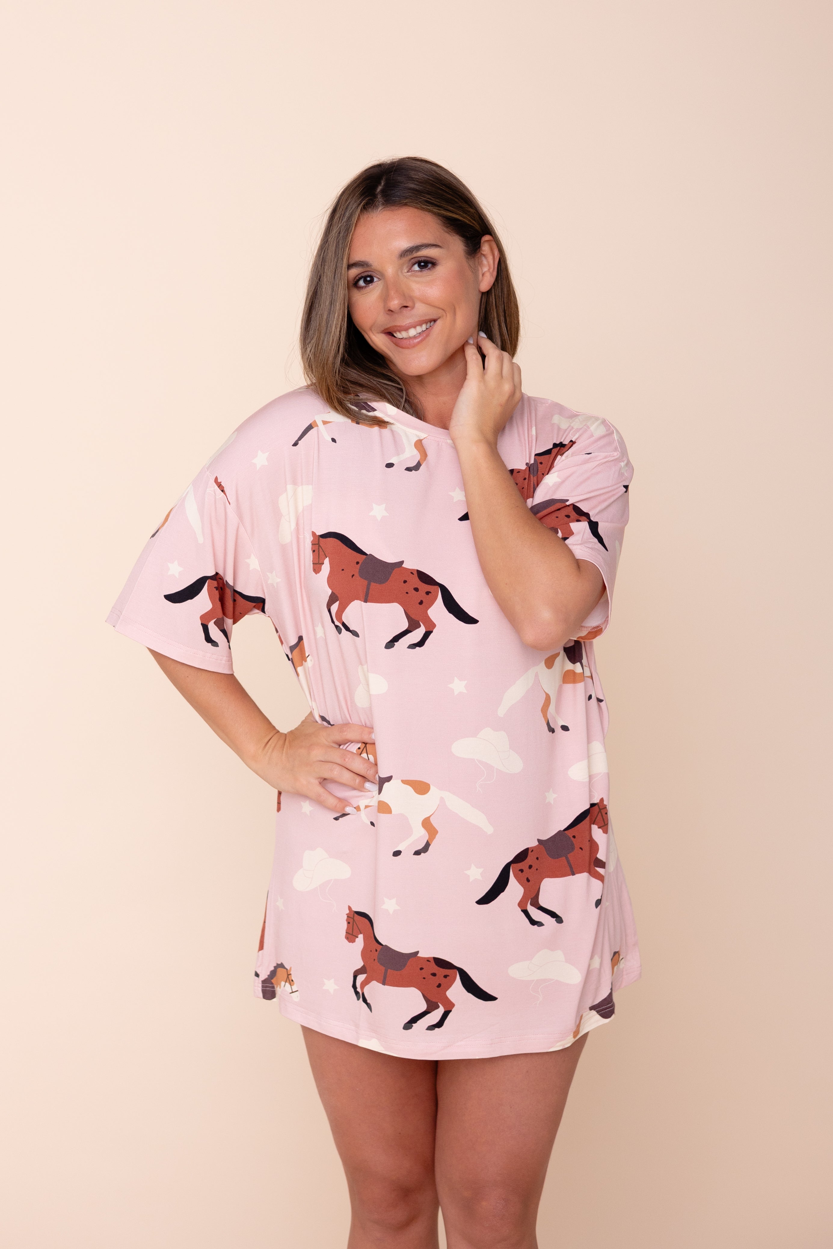 Unisex Long Tee "EN SELLE MA BELLE"