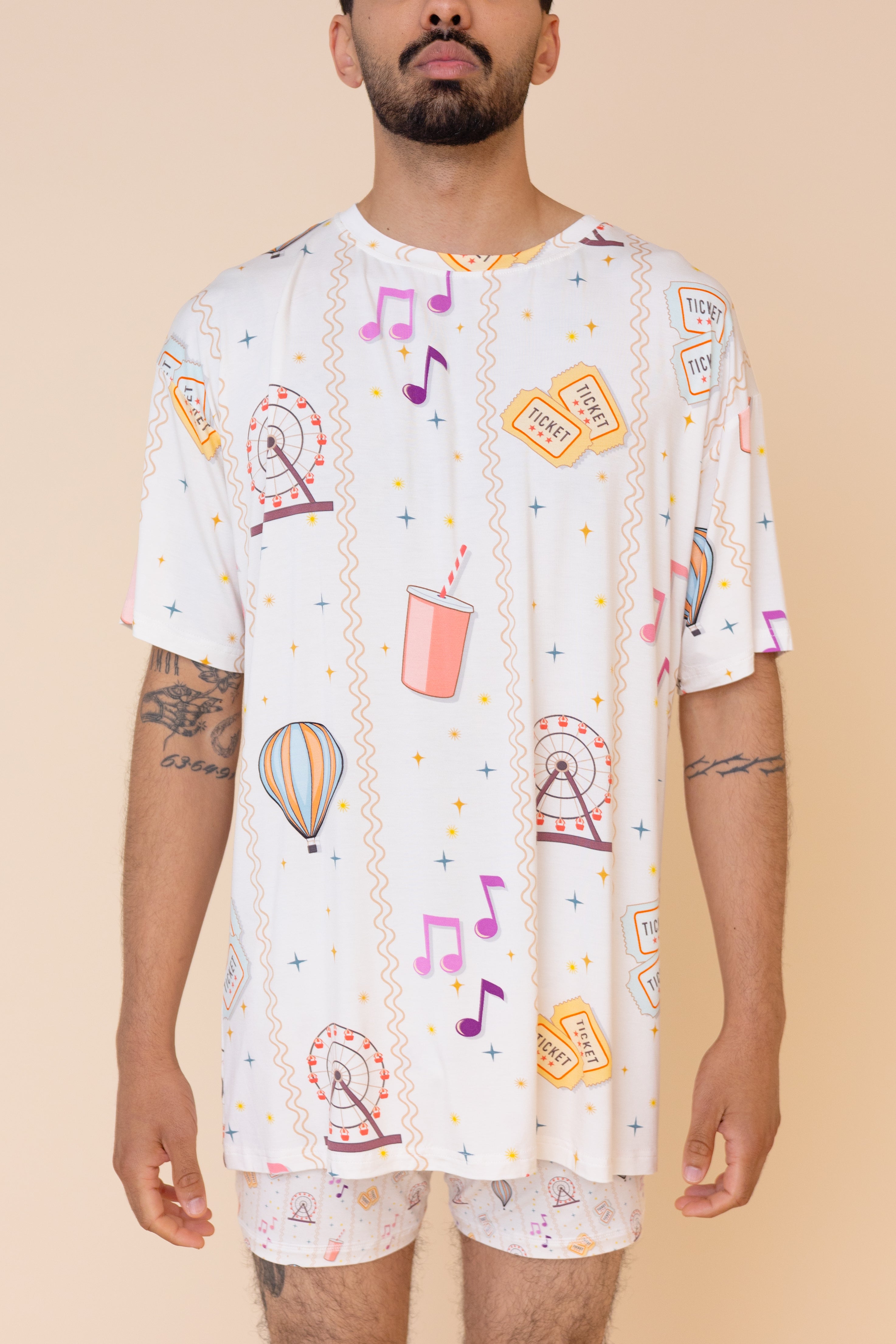 Long Tee Unisexe "FREE PASS"