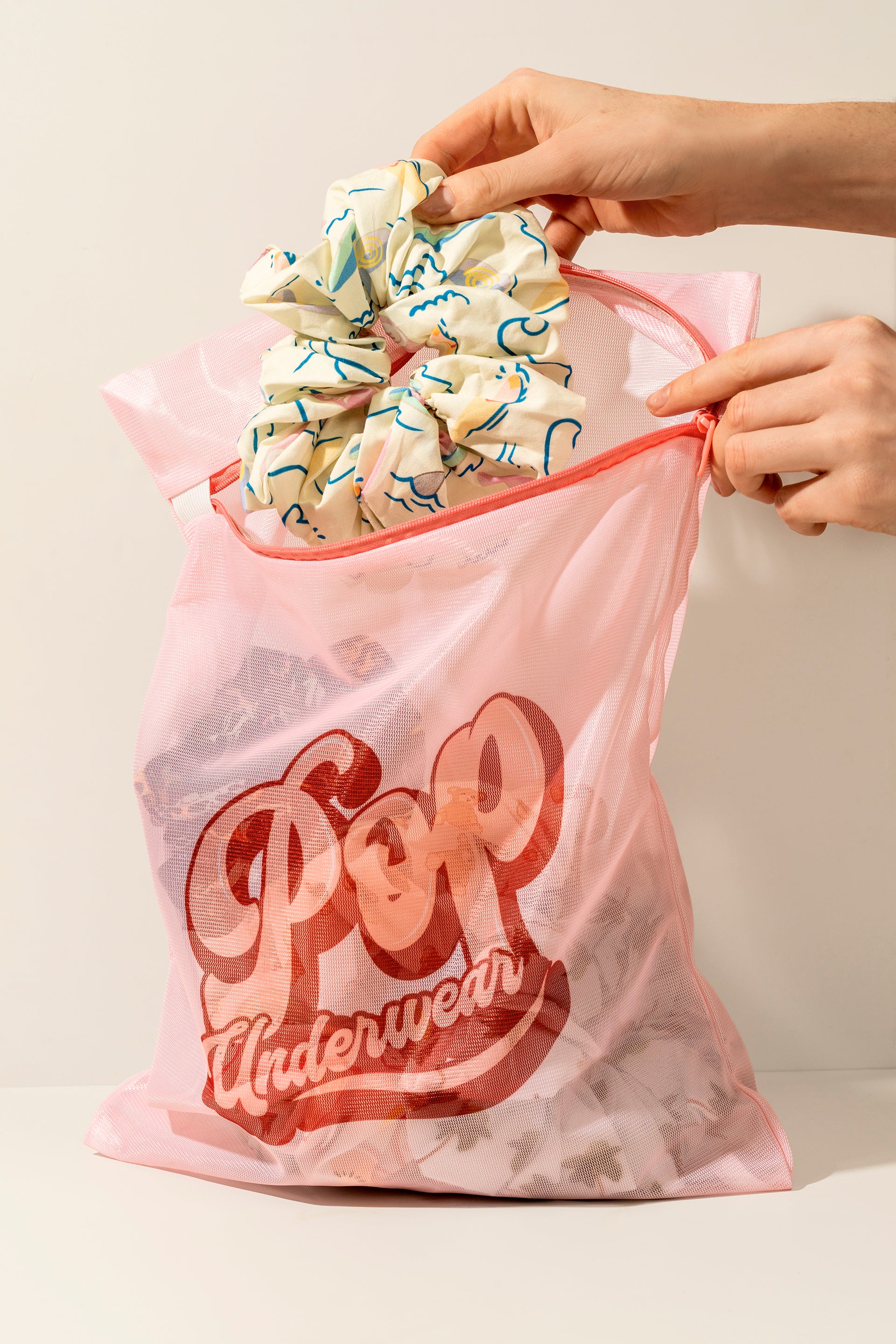 Wash bag "POP UNDERWEAR"