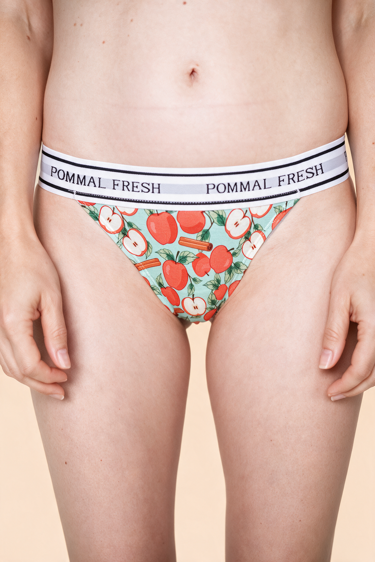 Mini string "POMMAL FRESH"
