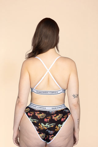 Top Triangle "DANGEROUS CURVES"